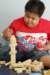 gabriel_felipe_com_brinquedo_2_small.jpg